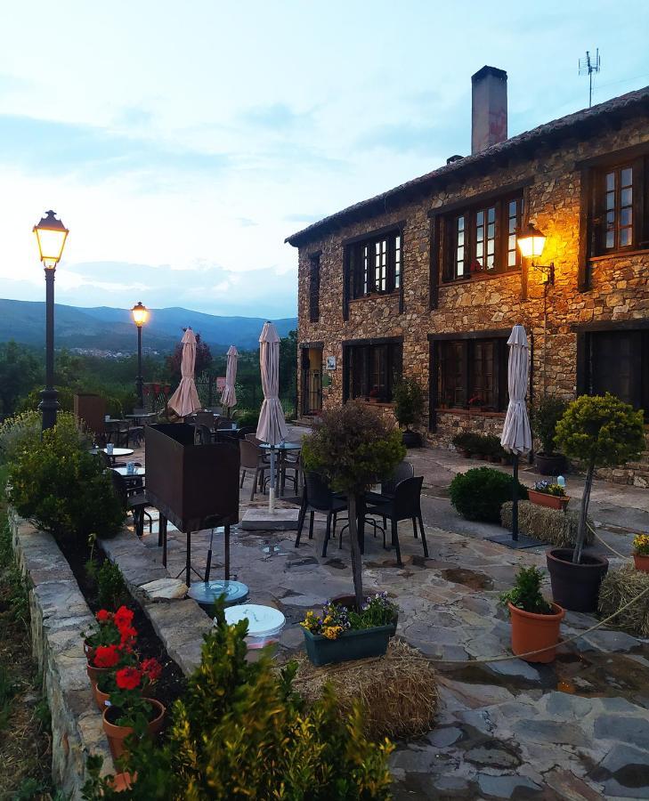 Al Viento, Alojamiento & Turismo Rural Pradena Del Rincon ภายนอก รูปภาพ