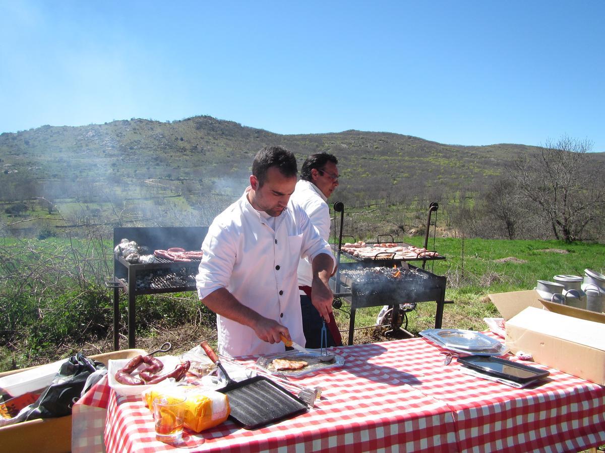 Al Viento, Alojamiento & Turismo Rural Pradena Del Rincon ภายนอก รูปภาพ